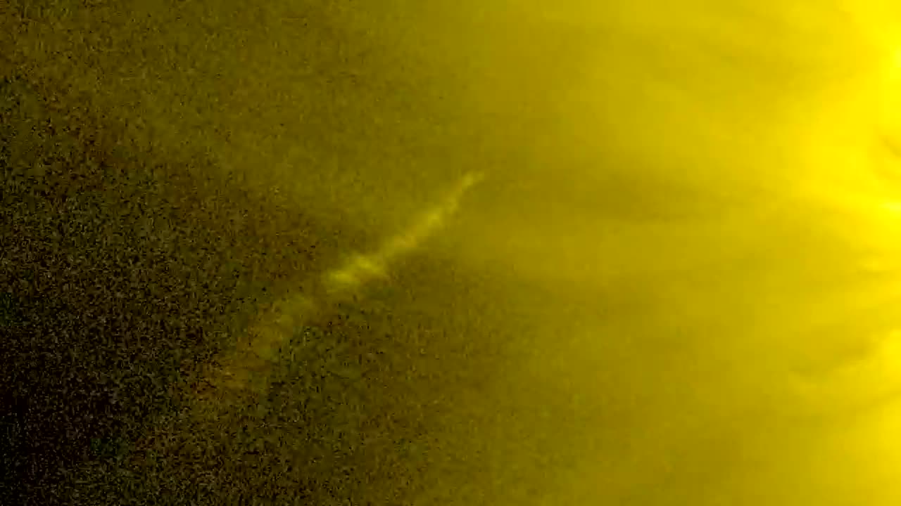 What's the Difference Between Asteroids, Comets, and Meteors? We Asked a NASA Expert