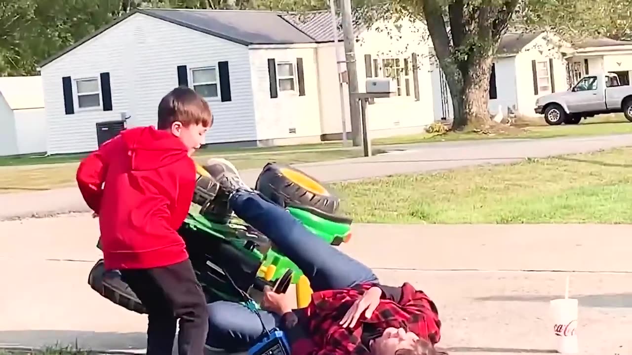Try Not To Laugh Funny Videos : Best Funny Fails Compilation 1080p