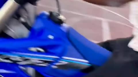 This kids can ride a motorcycle!!
