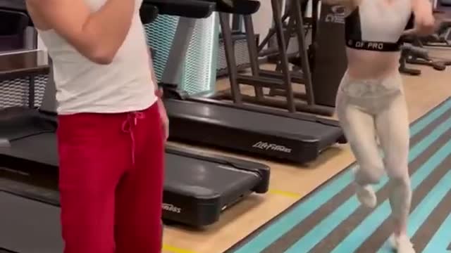 🤣🤣FUNNY BOY AT GYM🔥GYM MOTIVATION VIDEO🔥🔥 GYM STATUS FOR GYMLOVERS 2021
