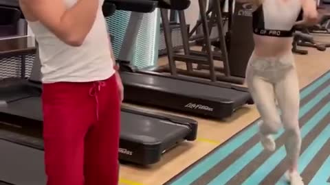 🤣🤣FUNNY BOY AT GYM🔥GYM MOTIVATION VIDEO🔥🔥 GYM STATUS FOR GYMLOVERS 2021