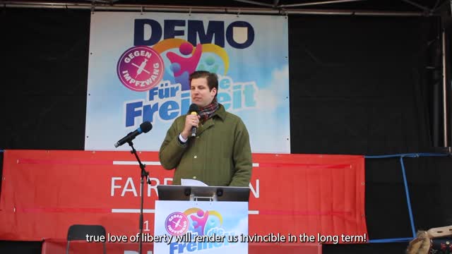 Alexander Tschugguel speaks at the January 15th Vienna Protest