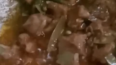 গরুর মাংসের মজাই আলাদা 🤤
