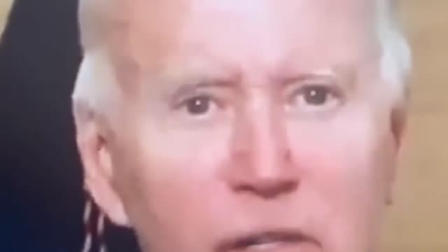 Robot Presiden Joe Biden Menggantikan Joe Biden Yang Asli !