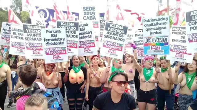 37 - El Compromiso del Laico N°37 - ENM_ La molotov como argumento