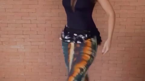 sara dance