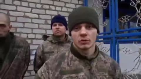 Ukrainian troops captured 2