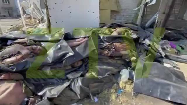 Ukraine War - Dozens of dead Ukrainian servicemen (Graphic 18+)