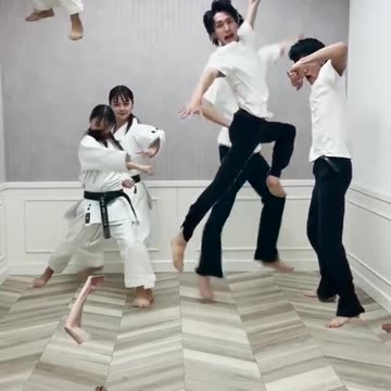 ISSEI Funny Video 😂😂😂 KARATE 🥋 PUZZLE 2022 Part-35