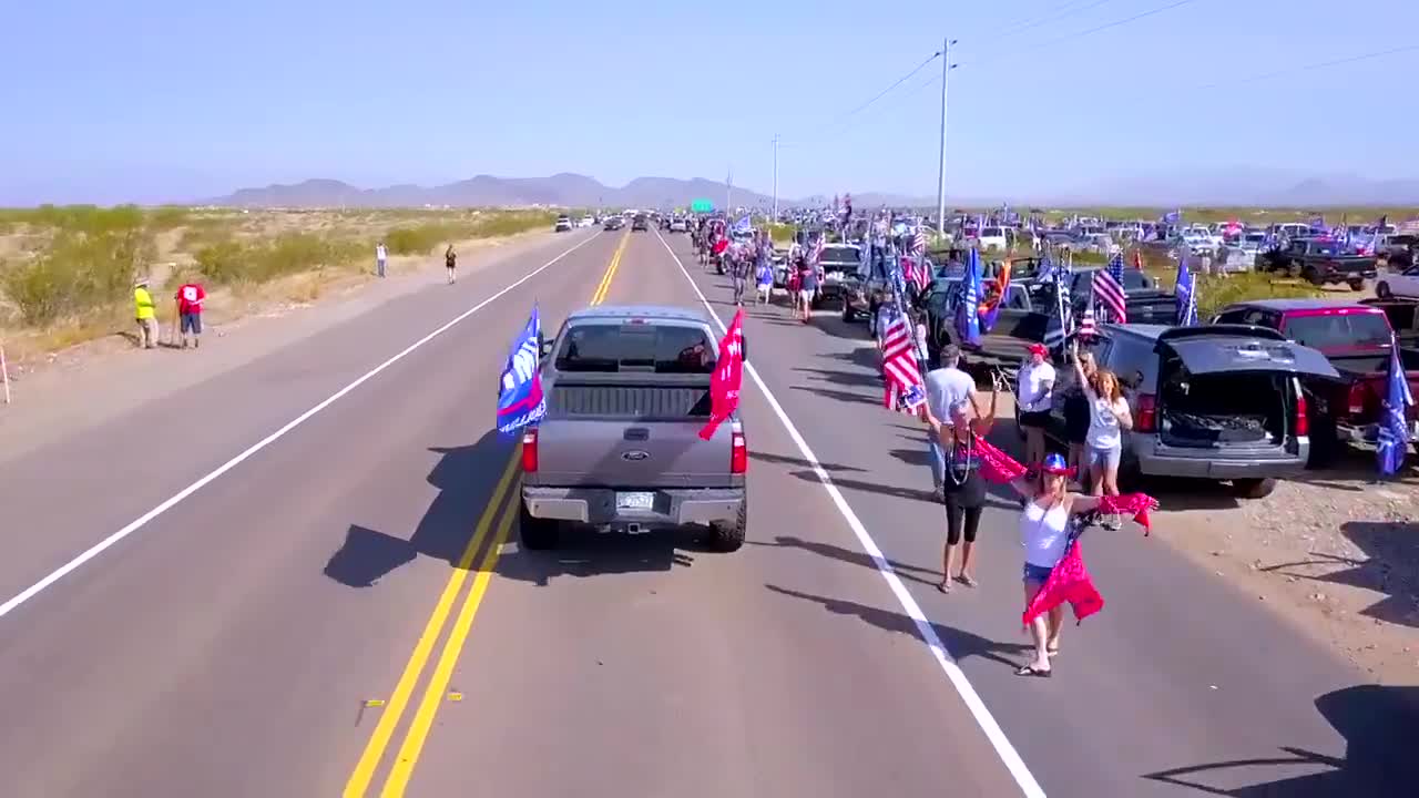 Must see - Trump Car Rally Ends Up Stretching Over 30 Miles in Battleground State of AZ on Sat