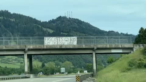 Live - The Peoples Convoy - Heading through Portland Oregon on our way to Washington