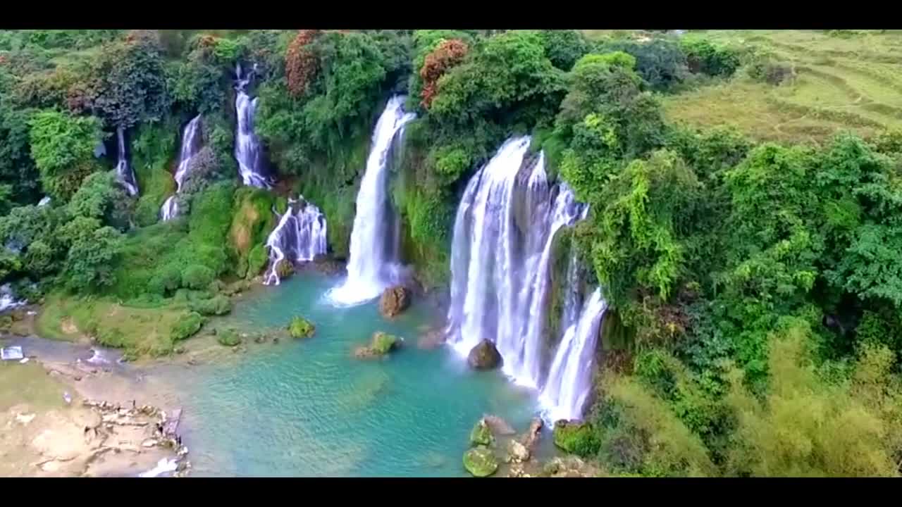 The most beautiful waterfall in Vietnam
