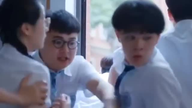 IPhone funny 🤣 funny || Chinese boy iPhone funny video🤣 || iPhone in school
