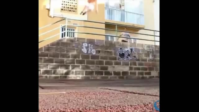 reverse parkour fail 28