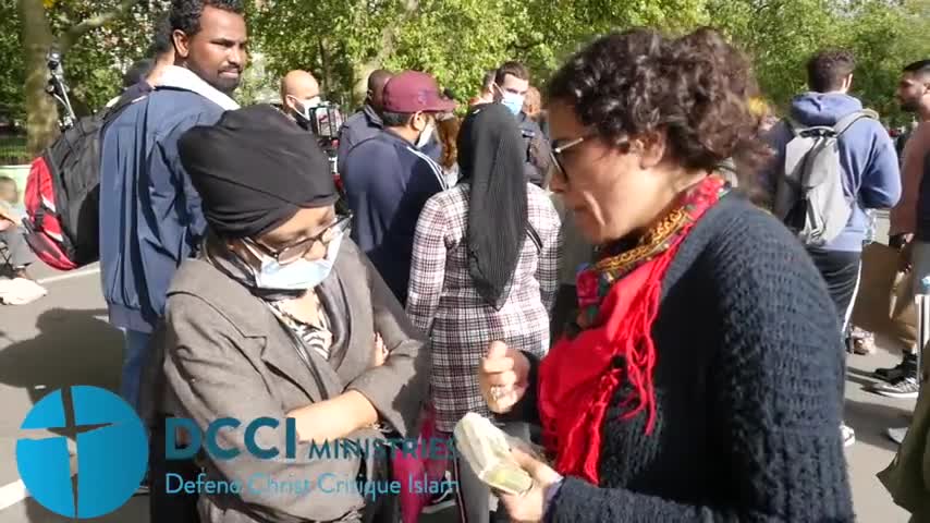 Its not beat your wife - it IS give space to your wife - Lovely Islam Speakers Corner