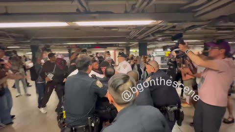 Chaos in Union Square