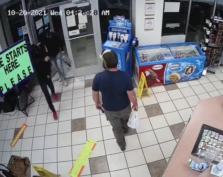 HERO Veteran Stops Robbery In AZ