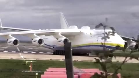 ANTONOV 225 MAIOR AVIÃO DE CARGAS DO MUNDO POUSANDO NO BRASIL