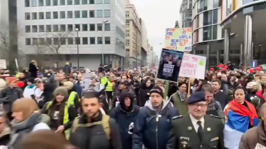 100.000+ Protesters in Brussels today!