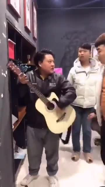 ΒΡΕΘΗΚΕ Η ΛΥΣΗ ΑΝ ΧΤΥΠΗΣΕΙΣ ΤΟ ΔΑΧΤΥΛΟ ΣΟΥ ΜΕ ΣΦΥΡΙ