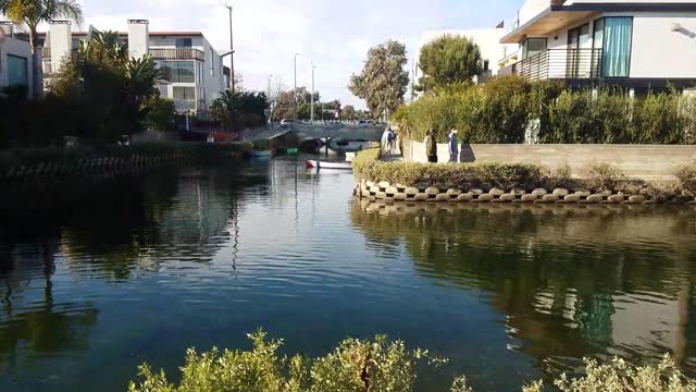 CANALES DE VENICE BEACH, CALIFORNIA