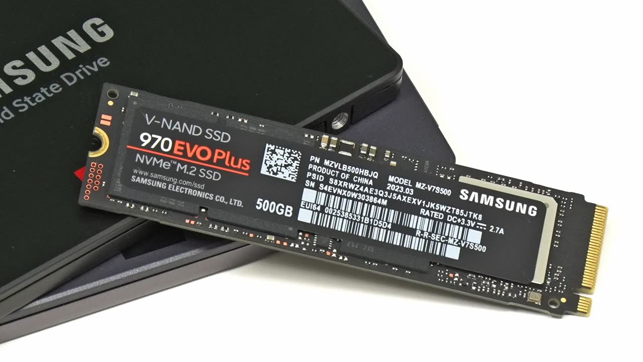 Storage Media Life Expectancy: SSDs, HDDs & More!