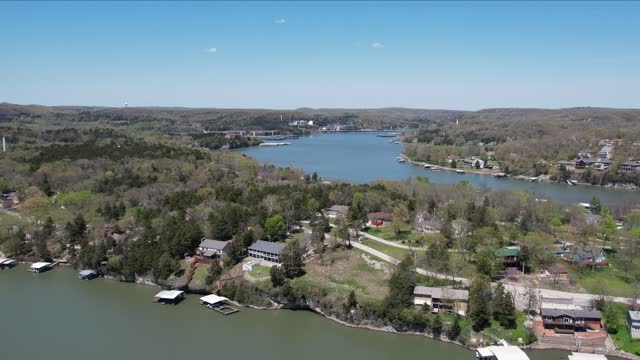 DJI Air 2S Flying over Lake of the Ozarks 4k