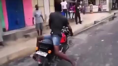 Bike skills or NOT. Try not to laugh