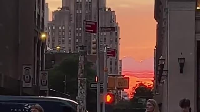 New York street scene at sunset