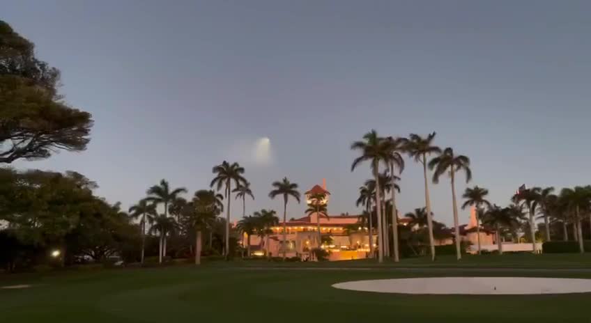 Unusual light phenomena over Trump's Mar-a-Lago estate in Florida