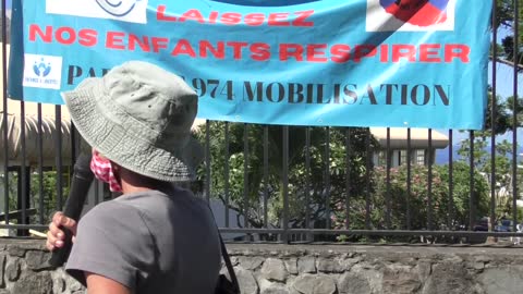 2ème RDV devant le Rectorat du 24 nov. 2021 - Asso.. Parents Mobilisation 974 - La Réunion