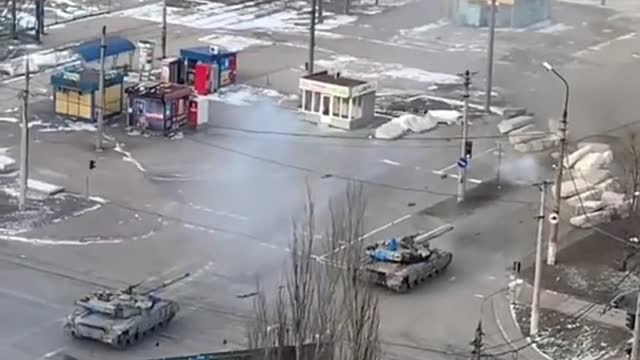 Mariupol - Tank Battle