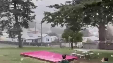 A teacher in Australia stopped her lesson so the children could enjoy the first snow