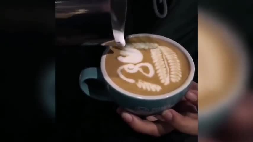 Amazing cappuccino latte art skill(2022)