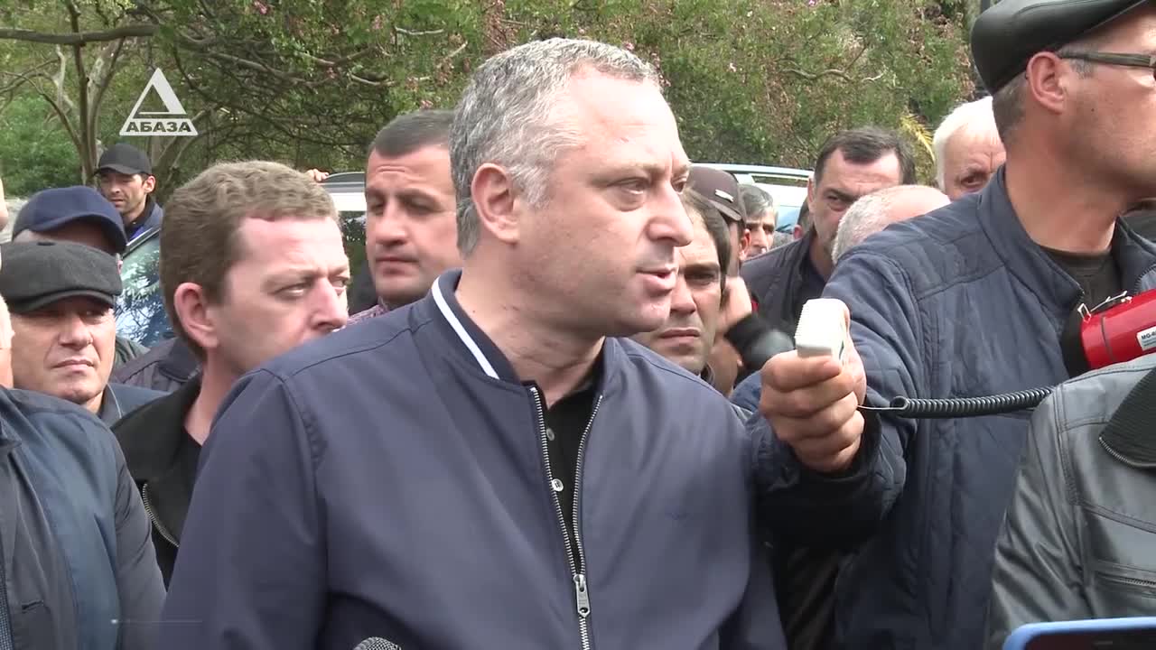 К следующему понедельнику ветераны ждут увольнения министра Дмитрия Дбар