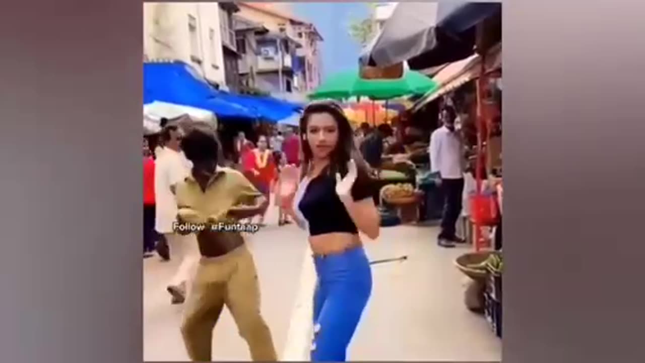 Jara hatke jara bach ke (PAPA KI PARI)