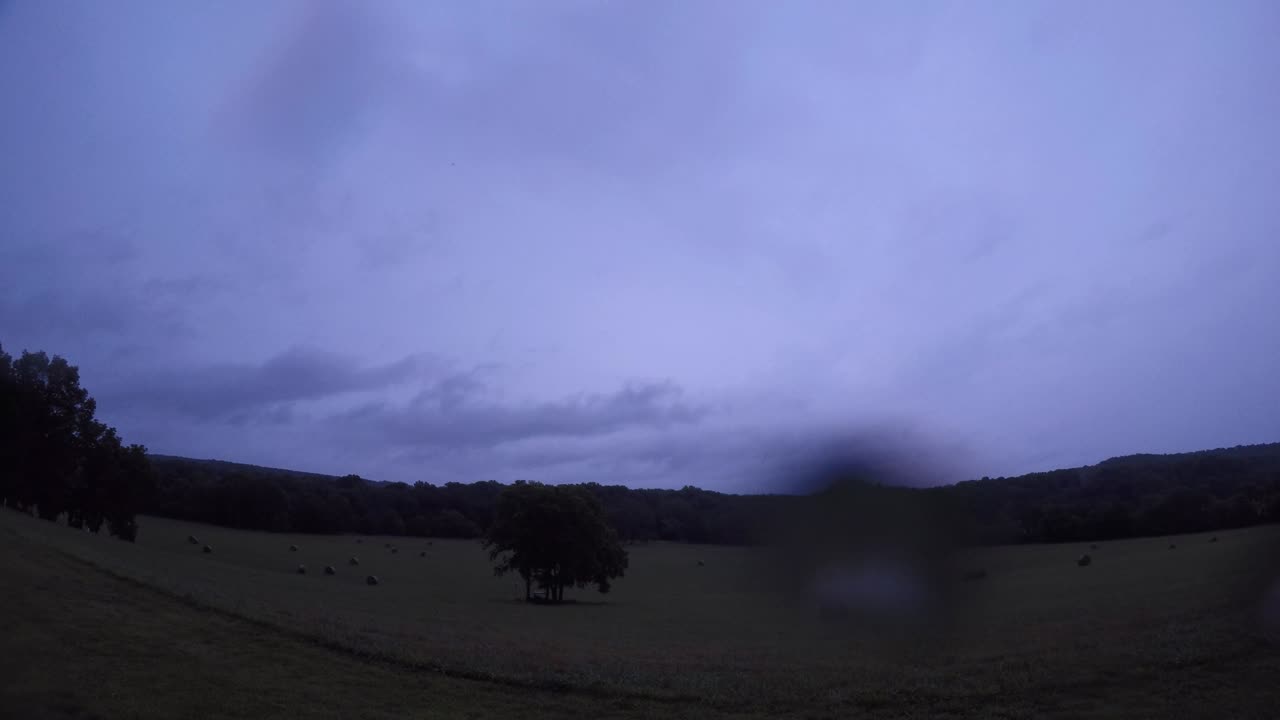 Sun ☀ Rise ☔, 6 18 23 64f/18c