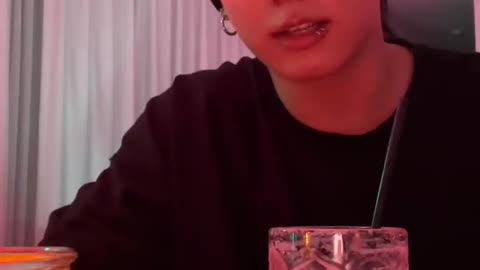 Jungkook live on weavers 04 October 2023