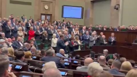 Polish politicians chant 'Donald Trump, Donald Trump' in Poland's parliament