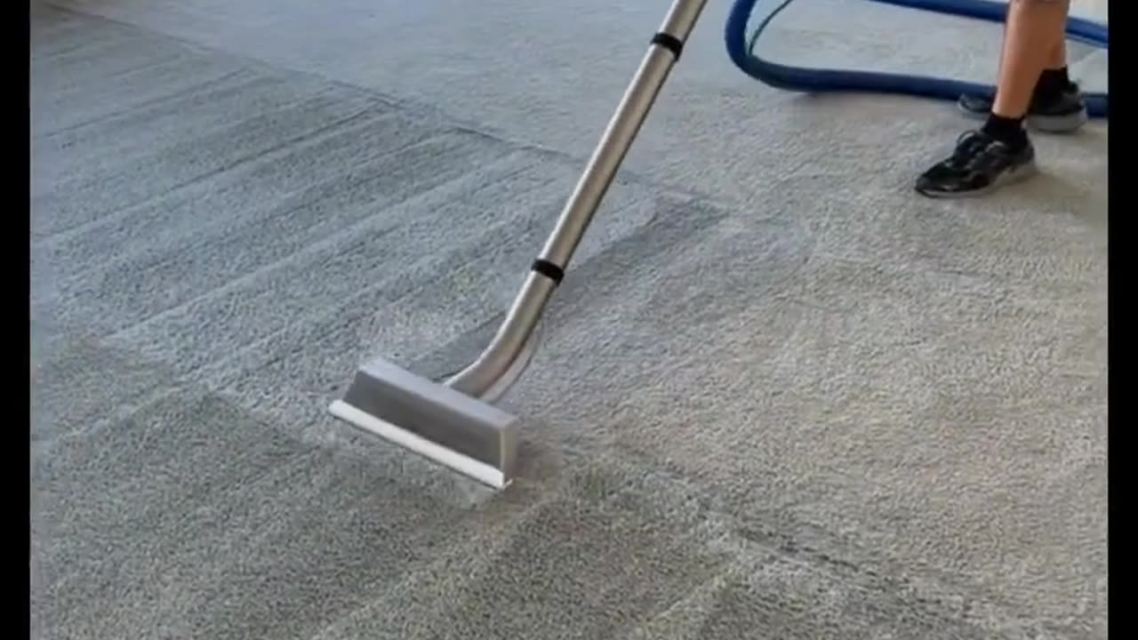 Carpet Cleaning at Ozis Cleaner