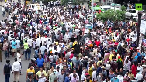 Opposition supporters rally in Colombo amid economic crisis