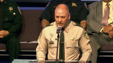 captain clay higgins patriotic sheriff!