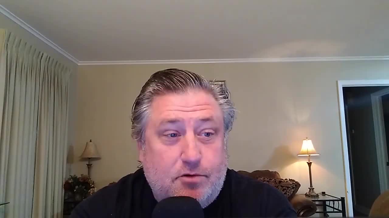 I Deleted Facebook and Twitter, and I Am Loving It | The Chuck Graham Show