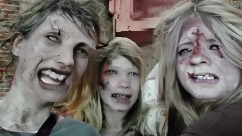 I LOVE BEING A ZOMBIE