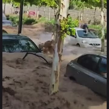 Flood Wash Away All The Cars On The Road