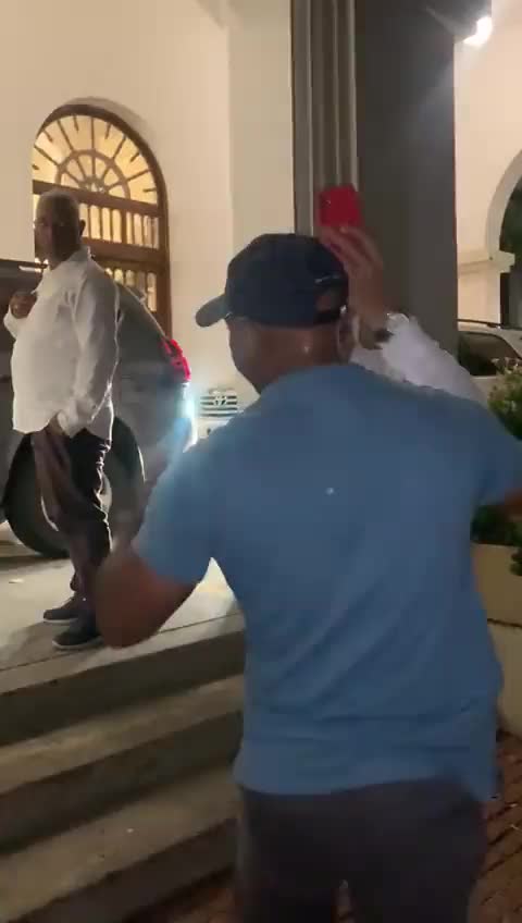 Senador del Pacto Histórico protagoniza escándalo