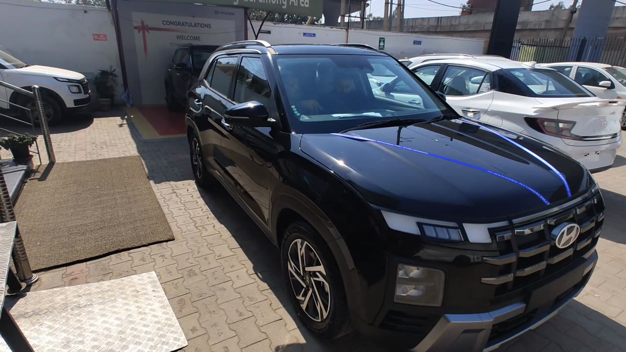 Hyundai Creta SX Tech at 15.9 L | Walkaround
