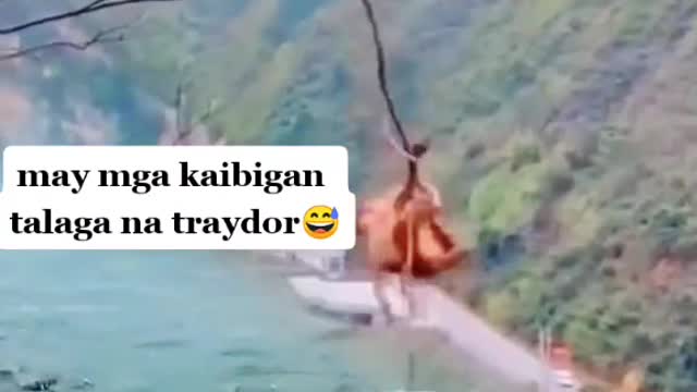 May mga kaibigan tala na mga tridor