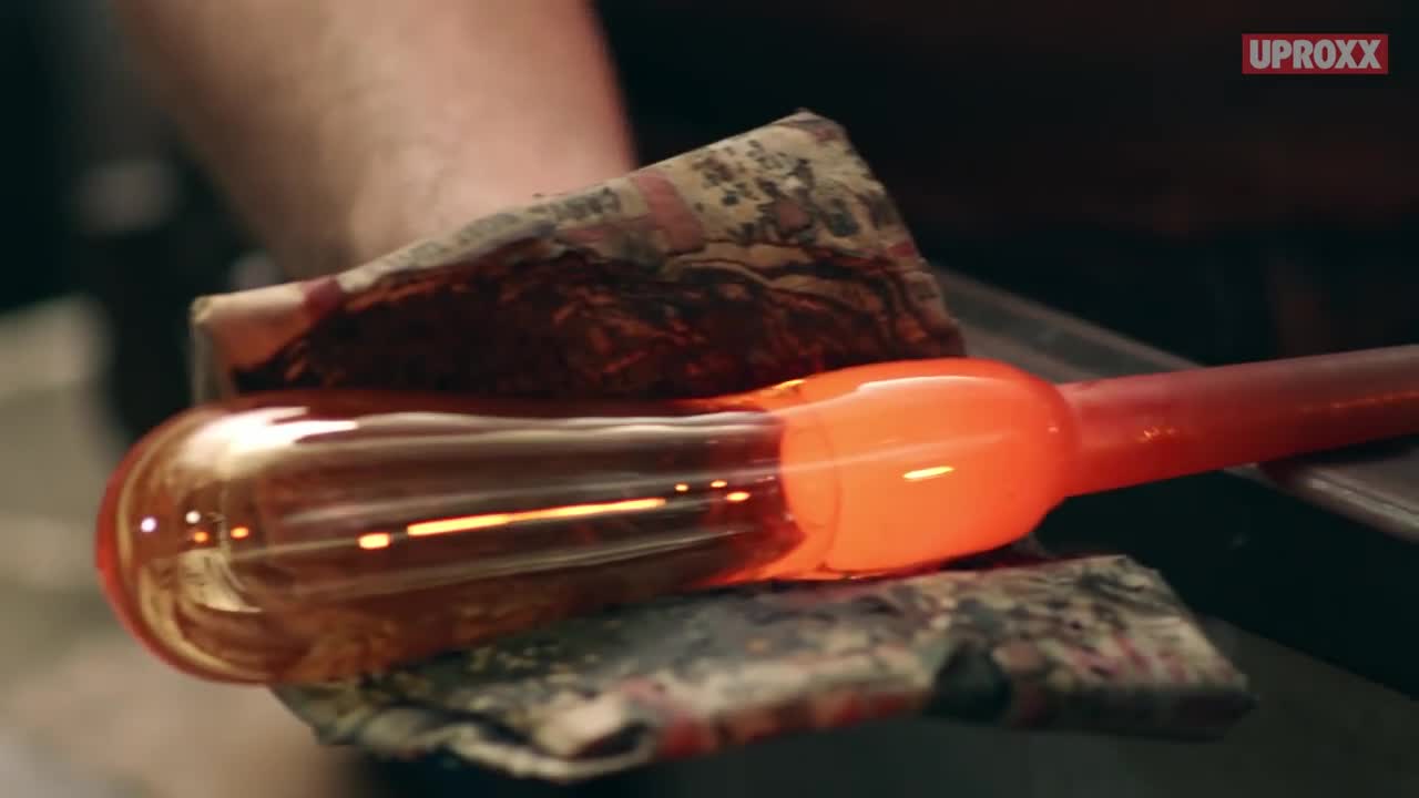 Expert Glass Blower, Matthew Cummings - HUMAN