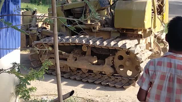 To tractor